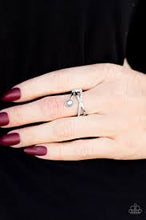 Load image into Gallery viewer, Front Glam Silver Skinny Band Ring