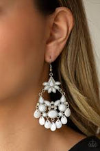 Load image into Gallery viewer, Garden Dream White Earrings
