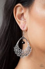 Load image into Gallery viewer, Garden Society Black Earrings