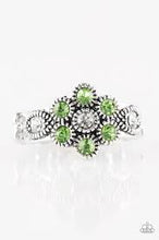 Load image into Gallery viewer, Garland Glamour Green Skinny Band Ring