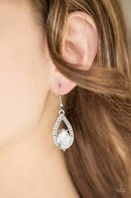Load image into Gallery viewer, Gatsby Grandeur White Earrings