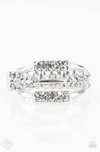 Load image into Gallery viewer, Glitter-topia Silver Skinny Band Ring