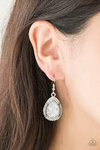 Load image into Gallery viewer, Grandmaster Shimmer White Earrings