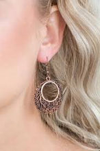 Load image into Gallery viewer, Grapevine Glamorous Copper Earrings