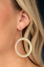 Load image into Gallery viewer, Haute Halo Gold Earrings