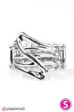 Load image into Gallery viewer, Head Over Shimmer Silver Ring