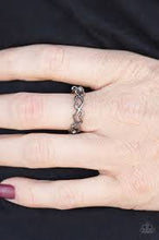 Load image into Gallery viewer, Heart Art Black Skinny Band Ring - Angie&#39;s $5.00 Bling