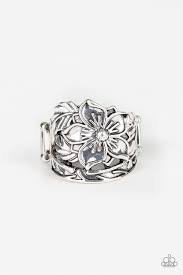 Hibiscus Highland Silver Ring