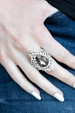 Load image into Gallery viewer, Hollywood Heiress Silver Ring