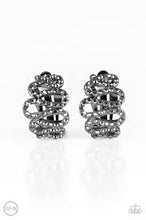 Load image into Gallery viewer, Idol Shine Black Clip On Earrings
