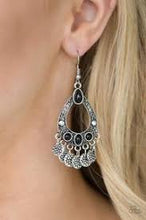 Load image into Gallery viewer, Island Escapade Black Earrrings