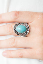 Load image into Gallery viewer, Jungle Glam Blue Ring - Angie's $5.00 Bling
