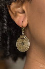 Load image into Gallery viewer, Lily of the Nile Brass Earrings