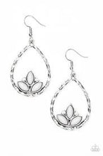 Load image into Gallery viewer, Lotus Laguna Silver Earrings