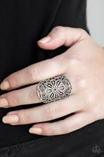 Load image into Gallery viewer, Majestic Mandala Red Ring - Angie's $5.00 Bling