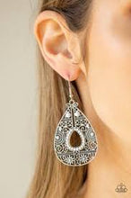 Load image into Gallery viewer, Malibu Gardens White Earrings