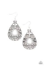 Load image into Gallery viewer, Malibu Gardens White Earrings