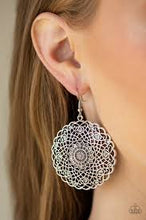 Load image into Gallery viewer, Mandala Mandalay White Earrings
