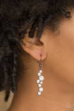 Load image into Gallery viewer, Milky Way Magnificence Black Earrings