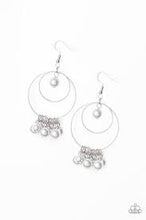 Load image into Gallery viewer, New York Attraction Silver Earrings