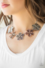 Load image into Gallery viewer, No Common Daisy Multi Necklace
