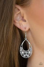 Load image into Gallery viewer, Pearl Pop Silver Earrings