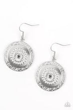Load image into Gallery viewer, Peppy Poppy Silver Earrings