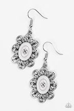 Load image into Gallery viewer, Posy Party Silver Earrings