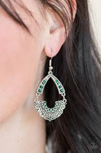 Load image into Gallery viewer, Royal Engagement Green Earrings