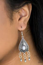Load image into Gallery viewer, Sahara Song Silver Earrings