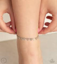 Load image into Gallery viewer, Sand Shark Silver Anklet - Angie's $5.00 Bling