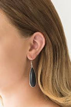 Load image into Gallery viewer, Santa Fe Skies Black Earrings