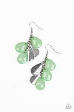 Load image into Gallery viewer, Seaside Stunner Green Earrings