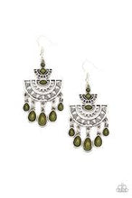 Load image into Gallery viewer, Sol Searching Green Earrings