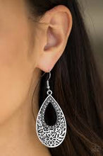 Load image into Gallery viewer, Spring Flinging Silver Earrings