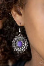 Load image into Gallery viewer, Summer Blooms Purple Earrings