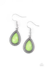 Load image into Gallery viewer, Summer Vacay Green Earrings