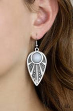 Load image into Gallery viewer, Take a Walkabout Silver Earrings
