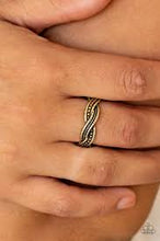 Load image into Gallery viewer, Texture Tango Brass Skinny Band Ring
