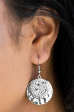 Load image into Gallery viewer, Texture Tribute Silver Earrings
