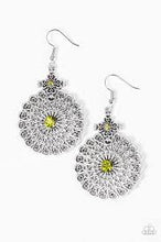 Load image into Gallery viewer, That Wheel Do Green Earrings