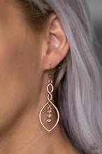Load image into Gallery viewer, Timeless Twist Copper Earrings