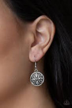 Load image into Gallery viewer, Tropical Trance Silver Earrings