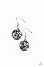 Load image into Gallery viewer, Tropical Trance Silver Earrings