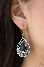 Load image into Gallery viewer, Tucson Tunes Black Earrings