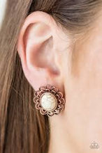 Load image into Gallery viewer, Turn to Stone Copper Post Earrings