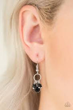 Load image into Gallery viewer, Twinkling Trinkets Black Earrings