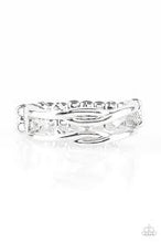 Load image into Gallery viewer, Very Vogue Silver Skinny Band Ring