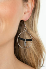 Load image into Gallery viewer, Free Bird Freedom Black Earrings