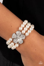 Load image into Gallery viewer, Park Avenue Orchard White Bracelet